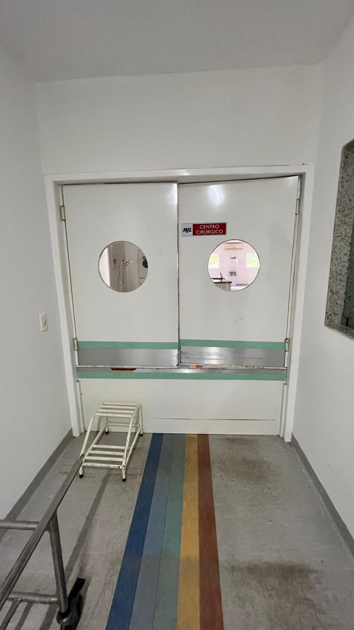 Área interna do hospital